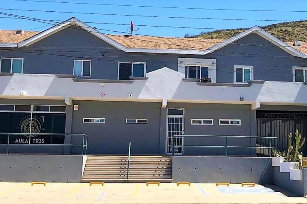 Lovely 1 Bedroom Apartment W/Private Parking Ensenada Kültér fotó