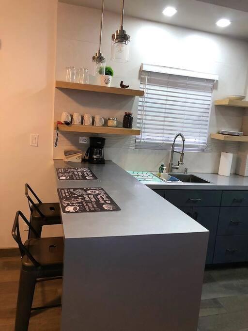 Lovely 1 Bedroom Apartment W/Private Parking Ensenada Kültér fotó